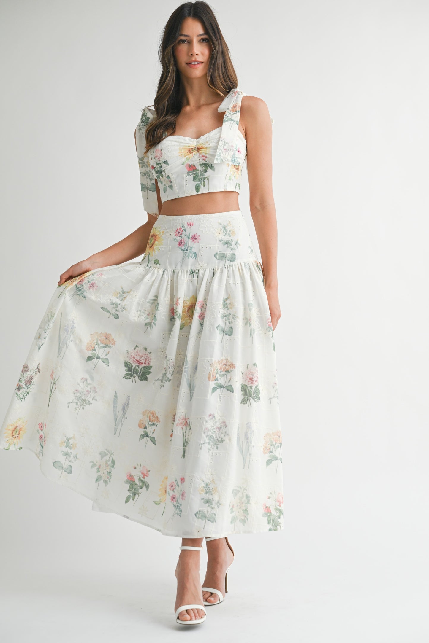 Floral Eyelet Set