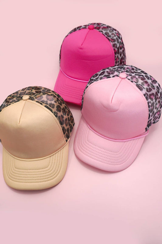 TRUCKER HAT CHECKER FOAM FRONT ANIMAL MESH CAP | 40HW740