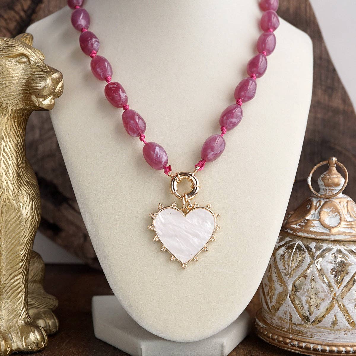 Amour Knot – Beaded Heart Pendant Necklace
